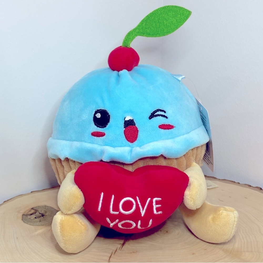 Yummylicious Squish 9in Cupcake With “I Love You” Heart